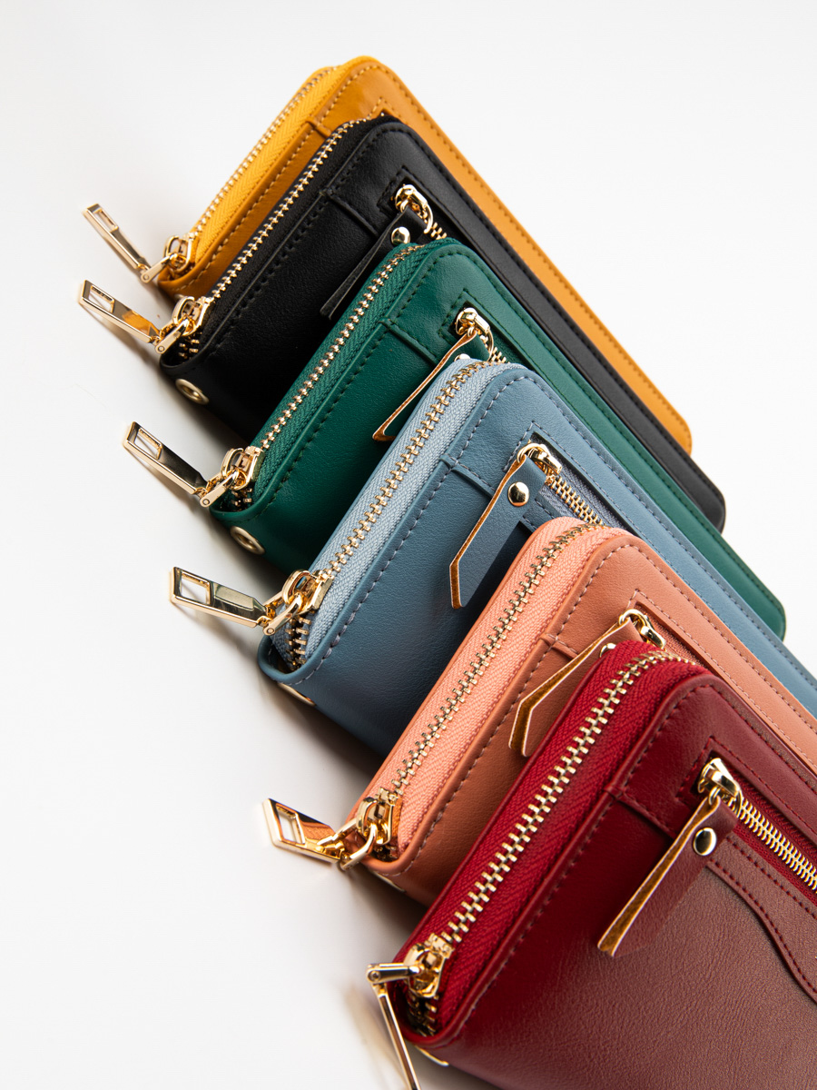 Фотосъёмка кошельков в AF Studio