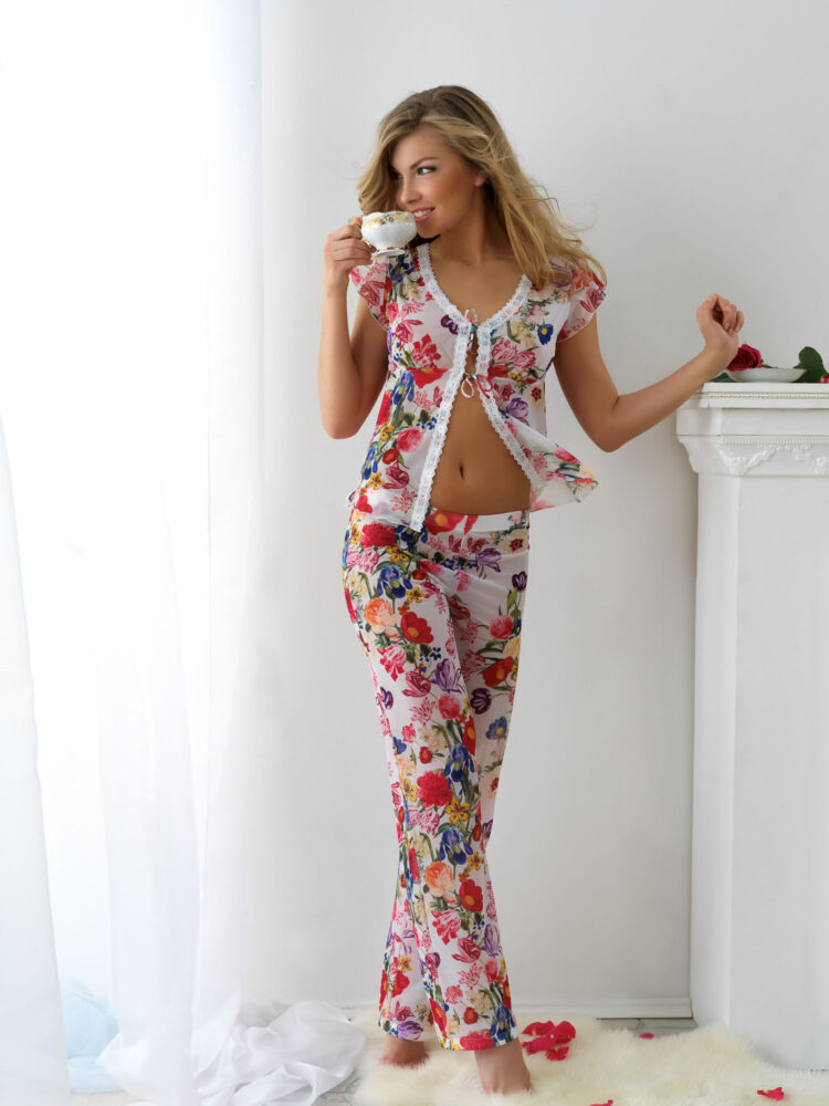 Съёмка нижнего белья в AF Studio