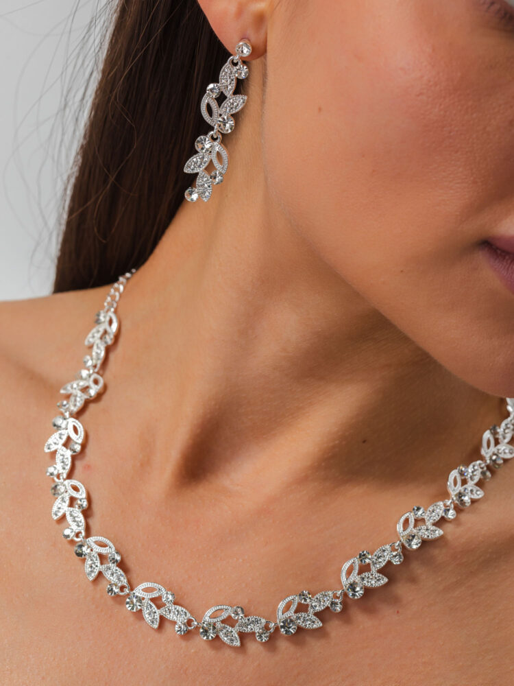 Фотосъемка ювелирных изделий с моделью в AF Studio