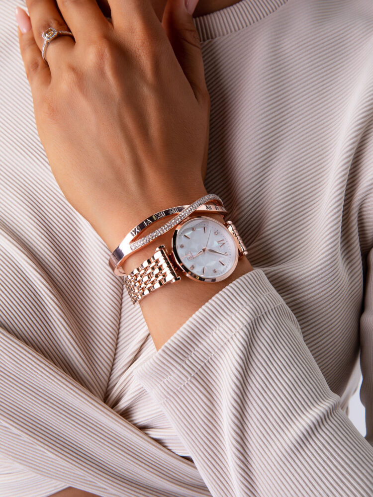 Фотосъемка ювелирных изделий с моделью в AF Studio