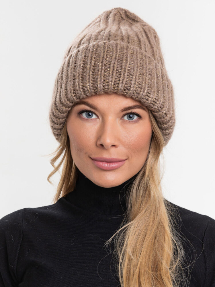 Съемка шапок и головных уборов в AF Studio