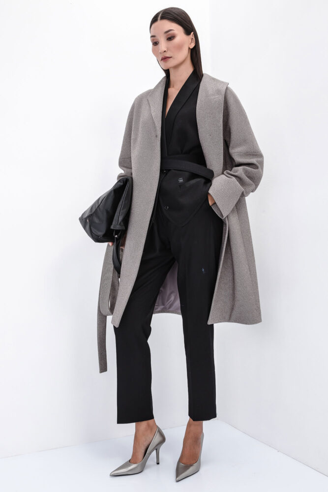 Фотосъёмка верхней одежды в AF Studio