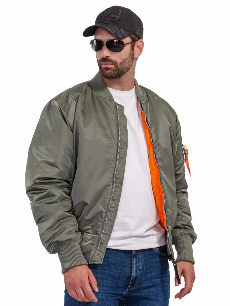 Фотосъёмка верхней одежды в AF Studio