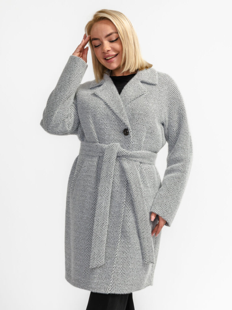 Фотосъёмка верхней одежды в AF Studio