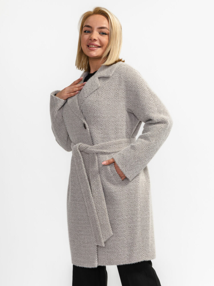 Фотосъемка одежды плюс сайз в AF Studio