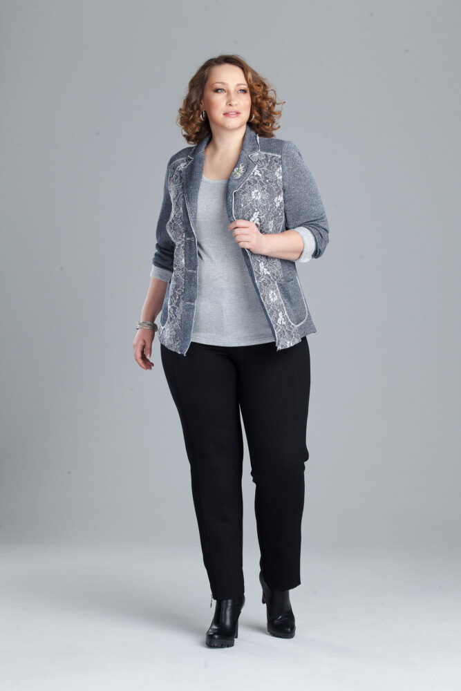 Фотосъемка одежды плюс сайз в AF Studio