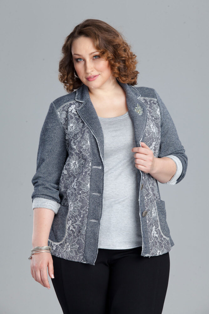 Фотосъемка одежды плюс сайз в AF Studio