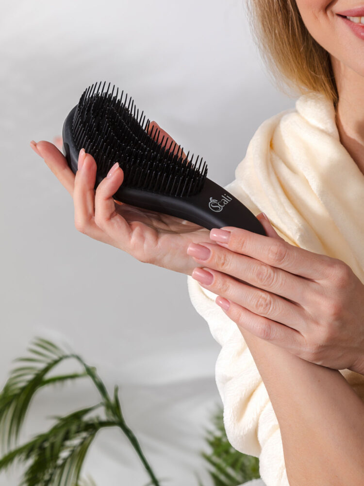 Фотосъемка товаров с моделью в AF Studio