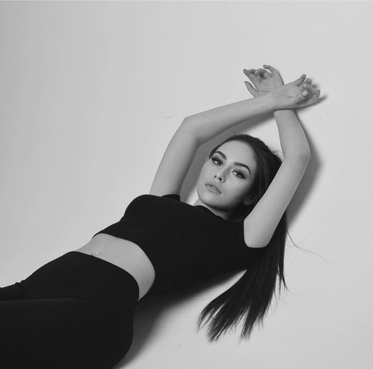 Виктория Н в AF Studio