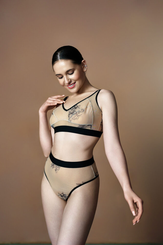 Янина П в AF Studio